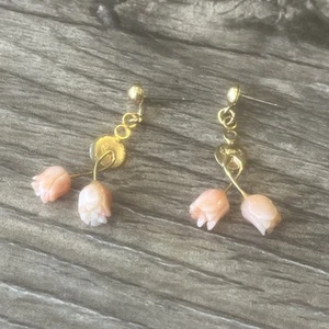 Carved Coral Rose Earrings Vintage Gold Jewelry - Picture 1 of 9