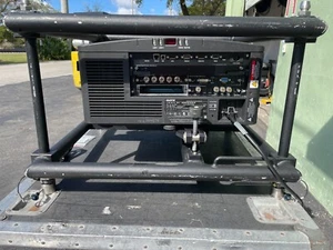 Christie HD10K- M 1 Projector W/Case (For Parts) #2489 (One)THS - Picture 1 of 15