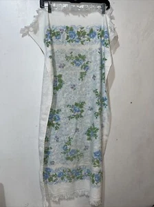 Vtg Tastemaker Bath Towel White Blue Green Purple Floral Fringe 41 x 21 inch - Picture 1 of 7