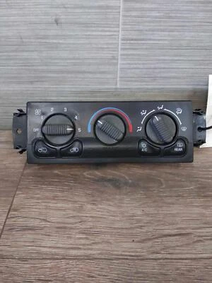 00 01 02 GMC YUKON XL 1500 Calentador A/C Control Foto 1 de 2