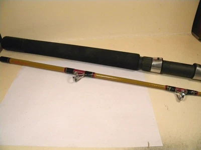 Shakespeare Ugly Stik Tiger BWC 2201-2 caña de fundición mediana 7' Foto 1 de 4