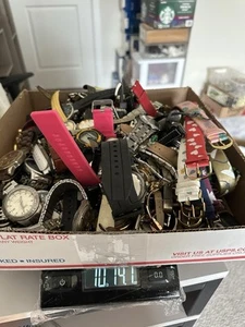vintage 10lbs More watches For Parts Only - Picture 1 of 7