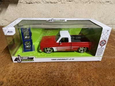 Chevrolet C 1985 Jada Just Trucks 1:24 - 10 estado nuevo en caja sellada Foto 1 de 4