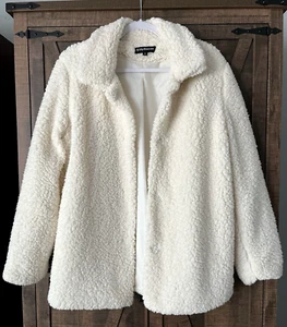 Eilly Bazar White Sherpa Coat - Picture 1 of 9