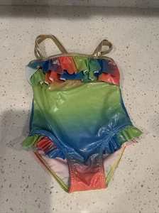 Lindo traje de baño arco iris bebé niña 2t por TRUE LOVE volantes brillantes - Imagen 1 de 7