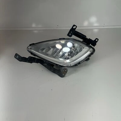 Faro antiniebla halógeno lado del conductor derecho Hyundai Elantra 2011-2013 92201-3X000 OEM Foto 1 de 4