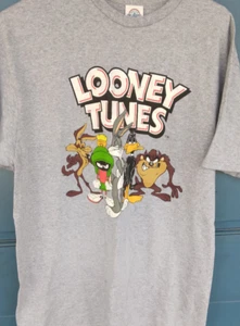 Looney Tunes T-Shirt (Size Large) - Picture 1 of 2