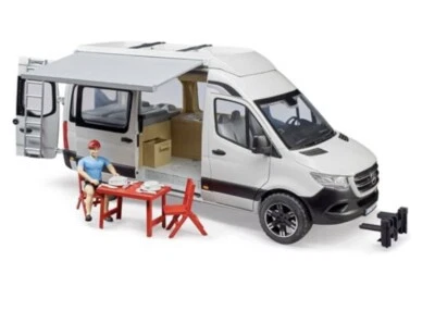 Bruder Camper Mercedes Sprinter 02672 con Autista - Giocattolo Realistico - Immagine 1 di 4