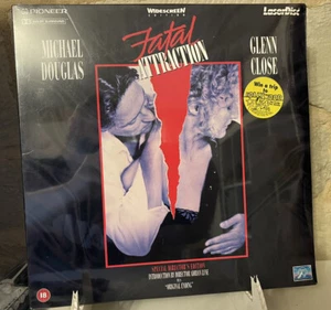 LASER DISC : FATAL ATTRACTION NEW AND SEALED MICHAEL DOUGLAS PIONEER WIDESCREEN - Foto 1 di 2