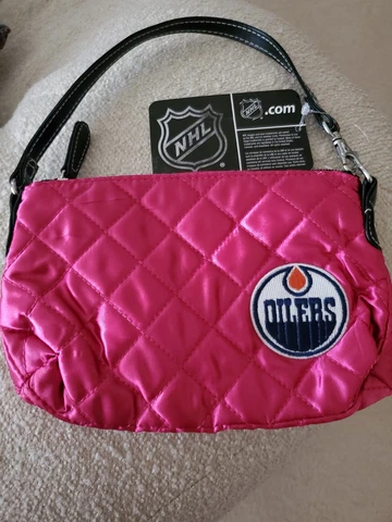 NHL Edmonton Oilers Quilted Wristlet Pink Purse Cover