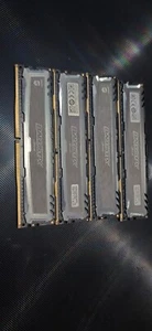 Crucial Ballistix Sport LT 32GO Kit (4x8Go) BLS4K8G4D32AESBK 3200 MHz, DDR4 - Photo 1/2