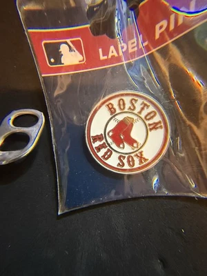 Boston Red Sox Logo MLB Baseball Hat Pin Lapel Pin sealed - Image 1 of 3