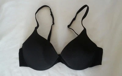 Sujetador push up negro con aros H&M talla 34B Foto 1 de 4