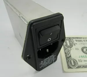 Moduli ingresso alimentazione SAE ad alte prestazioni, filtri EMI doppio fusibile D 6A 120V 240V - Foto 1 di 12