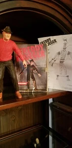 Rare SCREAMIN Freddy Krueger Vinyl Kit 1992 Unpainted & Complete - Picture 1 of 8
