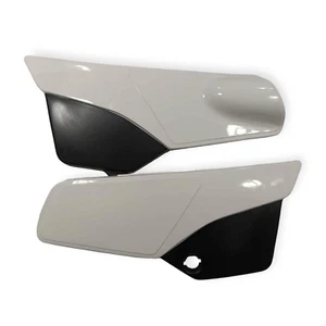 Yamaha DT125 DT175 Pair Of Side Panel Covers 18G-21711-00 - 18G-21721-00 White - Picture 1 of 2