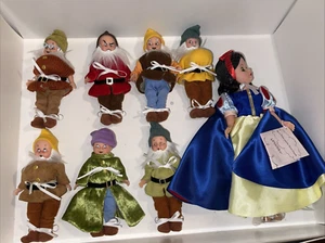 Madame Alexander 10 Zoll Puppe Schneewittchen & die sieben Zwerge #35520 * neuwertig in Box - Bild 1 von 18