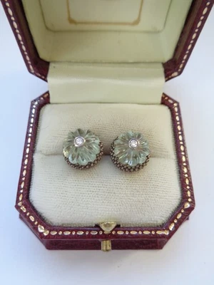 Aretes LAGOS Caviar Forever Oliva Sandía Cuarzo Diamante Foto 1 de 4