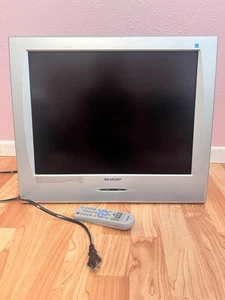 Sharp - Liquid Crystal TV- Retro gaming TV - Vintage Working TV -MODEL LC-20SH3U - Picture 1 of 8