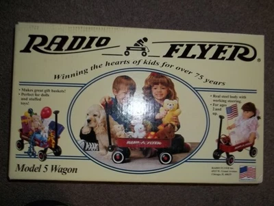 Radio Flyer Modelo 5 Vagón, Precintado. Foto 1 de 3