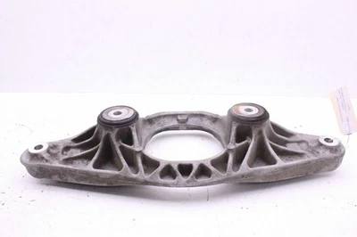 Soporte de montaje diferencial BMW M5 M6 2012-2019 FABRICANTE DE EQUIPOS ORIGINALES usado Foto 1 de 4