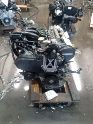 Used Engine Complete Assembly fits: 2006 Toyota Sienna 3.3L VIN A 5th digit 3MZF - Image 1 of 4