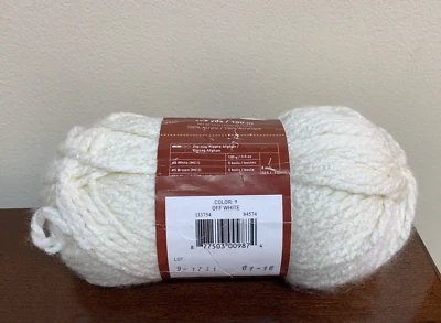 Brand New - Loops Threads Charisma #5 Bulky Yarn Color 9 Off White - One Skein - Image 1 of 3
