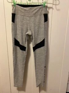 Abercrombie & Fitch Women’s Active Yoga Leggings Size M Heather Grey/Black AF NY - Picture 1 of 9