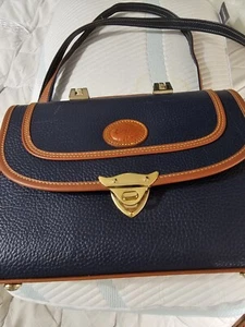 Carina Int'l Inc. Water Proof Purse - Picture 1 of 9