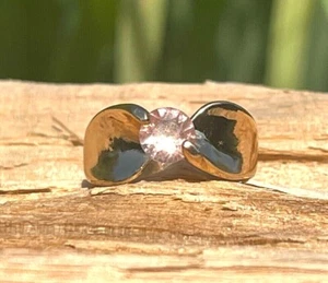 Light Orange Quartz Crystal Gold Twisted Band Steel Ring - Size 7.25 - Picture 1 of 7