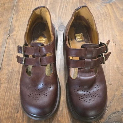 Vintage 90s Dr Martens 8065 Mary Jane Shoe Size 7 UK / 9 US Made in England - Image 1 of 4