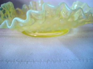 Fenton Hobnail Vaseline Glas klein Allzweck Fang All Leckerbissen Schale - Bild 1 von 5
