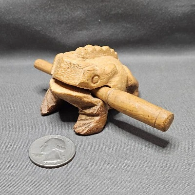 Raspador de sapo rana croante de madera hecho a mano bloque de tono guiro instrumento de música animal Foto 1 de 4