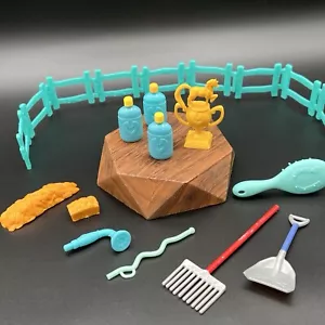 DreamWorks Spirit Playset Ricambi Recinzione, Toelettatura, Alimentazione, Mucking - Foto 1 di 8