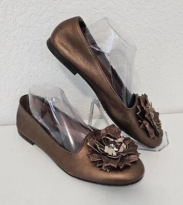 Medallón Brighton Mujer Bronce Plano Cuero Sin Cordones Estrás Talla 11M Foto 1 de 4