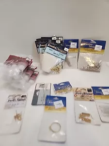 Mixed Lot of 18 Jewelry Making Design By Darice Jewelry Designer Beads, Misc - Picture 1 of 6
