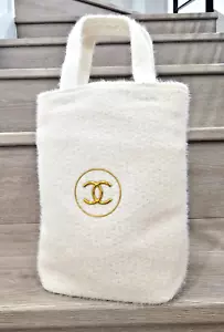 CHANEL BEAUTE Beauty VIP GWP Gift 2024 White & Gold Mini Tote Handbag Bag - Picture 1 of 5