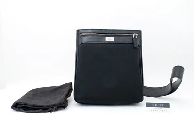 Bolso de hombro largo de nailon Gucci negro 92562 [rango A] [deberes no incluidos] Foto 1 de 4