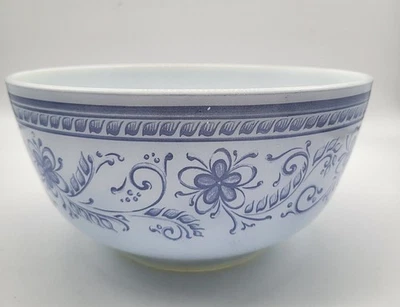 Pyrex Brittany Blue Vintage 479-B 3 QT Mixing Bowl Floral Made in USA - Image 1 of 4