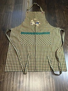 Kay Dee Designs Holiday Apron Hostess Cook Plaid Pockets Christmas Gingerbread - Picture 1 of 11