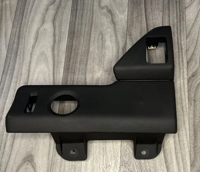 Chevrolet Tahoe 2017-2020 tablero izquierdo bisel moldura 22887683 Foto 1 de 3