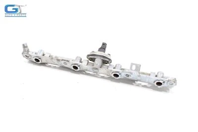 Toyota Sienna 2021 2,5 L motor suministro de combustible tubo de riel con sensor OEM Foto 1 de 4