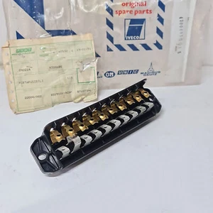SCATOLA CENTRALINA PORTAFUSIBILI FIAT IVECO 110.14 ORIGINALE 4700681 - Imagen 1 de 8