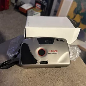 New Vintage Vivitar LC600 Focus Free 35mm Film Point and Shoot Camera with Strap - Picture 1 of 1