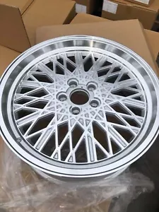 Neale Snowflakes Classic wheels Silver - Picture 1 of 12