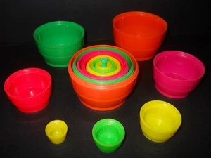 KÄTZCHEN IM FÄSSER (7) VINTAGE NISTFÄSSER ** (EIN KINDERFÜHRUNGSSPIELZEUG) ** - Bild 1 von 6