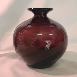 Jarrón pesado de vidrio amatista púrpura pontil áspero - Imagen 1 de 10