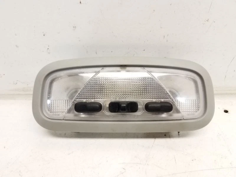 Luz interior domo Ford Freestar 2006 *ajuste gris* Foto 1 de 4