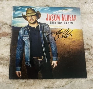 HANDSIGNIERT---- JASON ALDEAN They Don't Know SIGNATURE CD Lights Come On 0308 - Bild 1 von 3