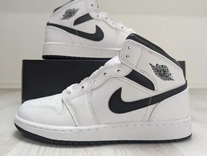 EU 38 - Jordan 1 Mid Reverse Panda Black White Weiß Schwarz | Sneaker Schuhe NEU - Bild 1 von 11